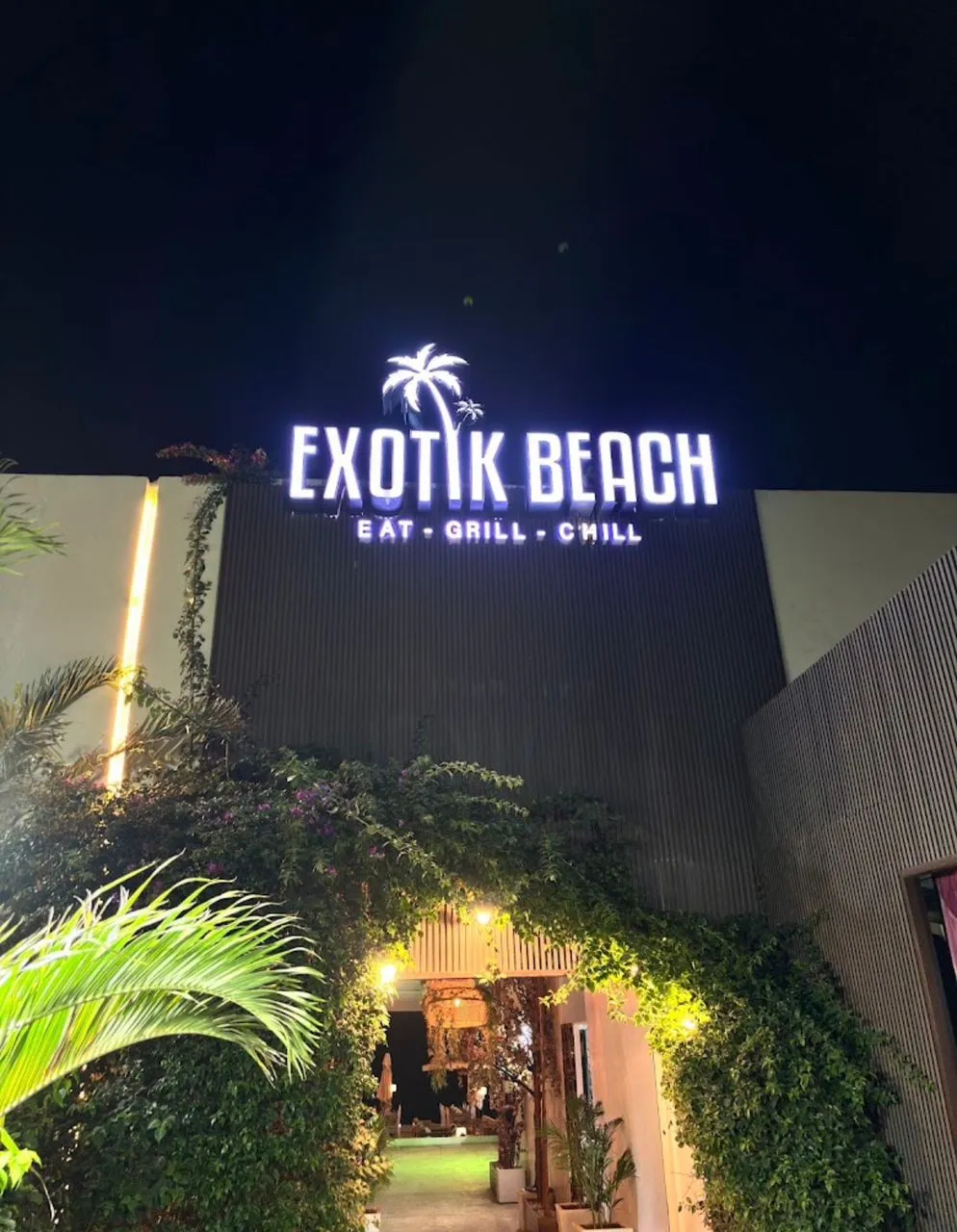 EXOTIC BEACH
