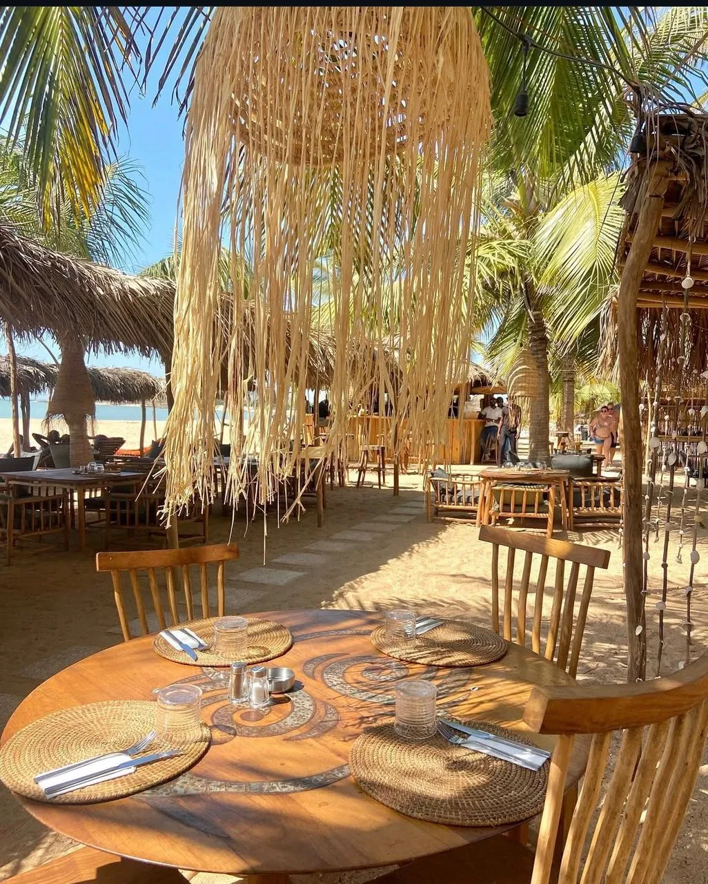 IROKO BEACH 2