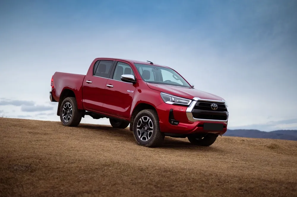 TOYOTA HILUX 